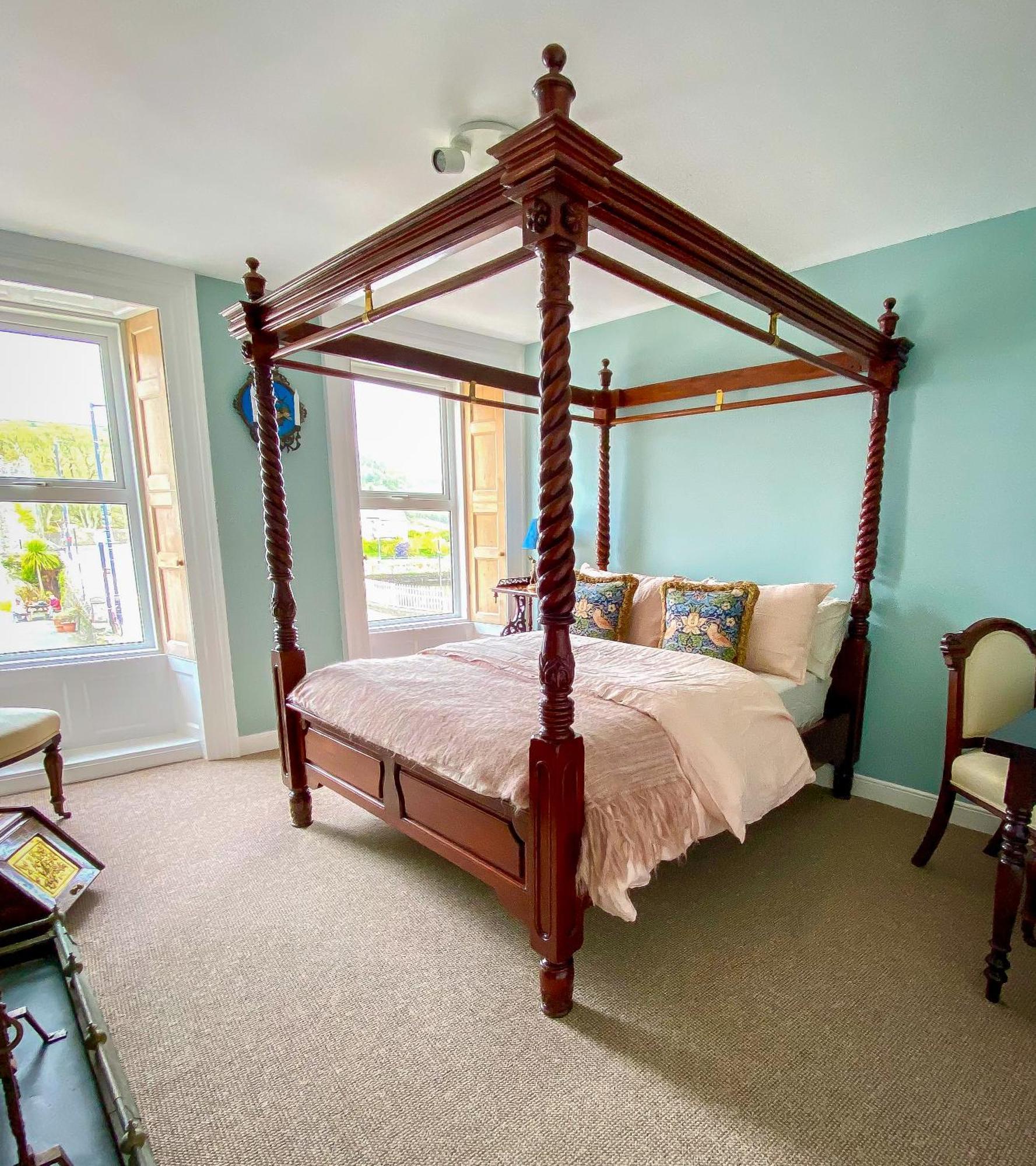 Rose House Villa *